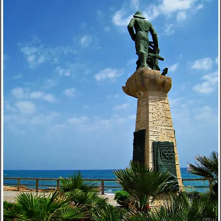 Homely San Pascual *