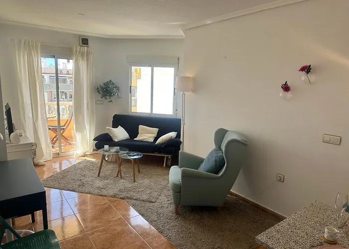 Homely San Pascual Apartment Torrevieja