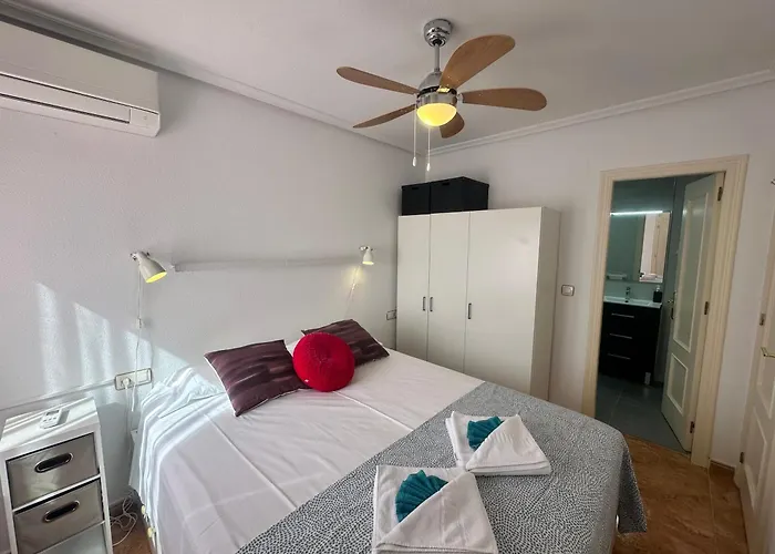 Homely San Pascual Apartment