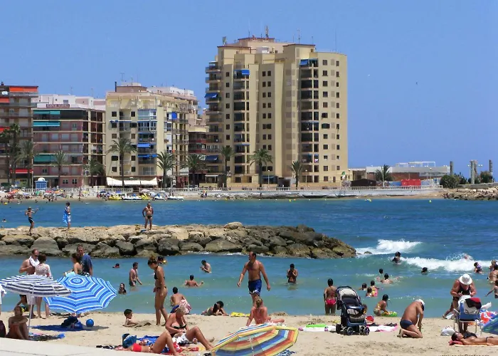 Homely San Pascual Apartment